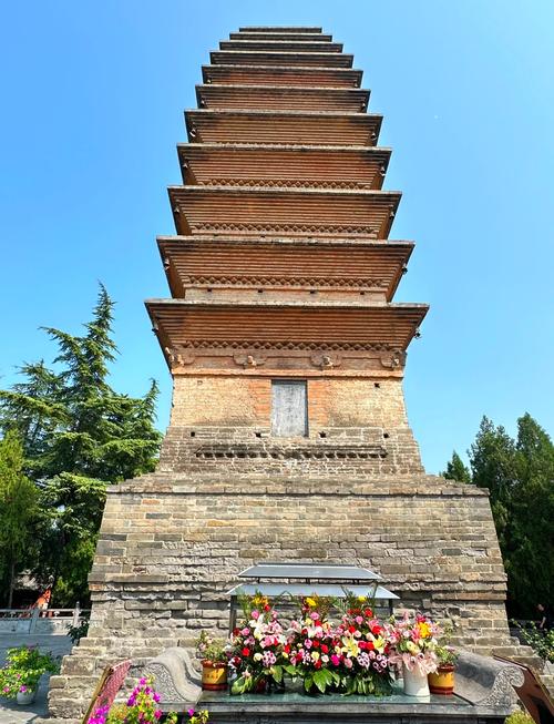 白马寺内为狄仁杰墓,仓配一体,时效速达