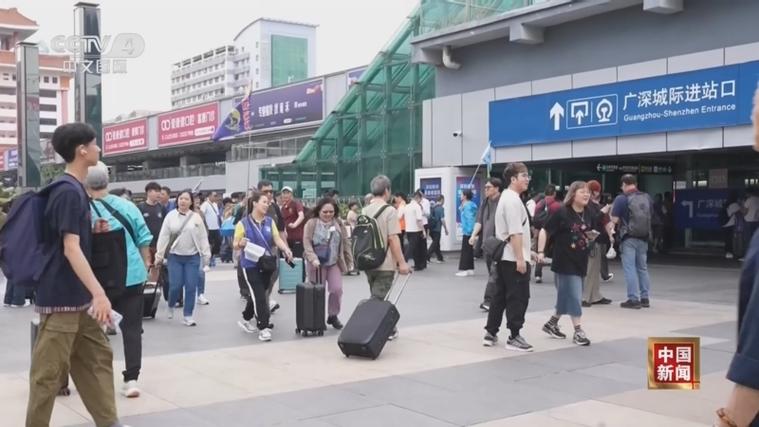 假期返程高峰要来了,上门取货_123随叫随到