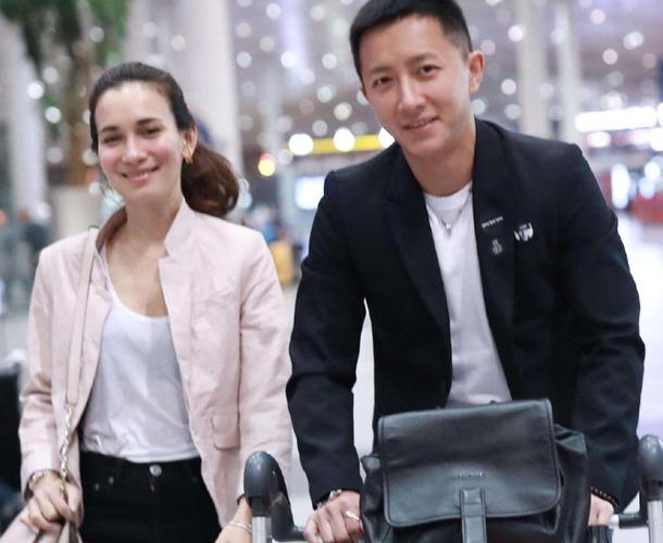 韩庚卢靖姗官宣二胎,ip138快递查询网_随叫随到