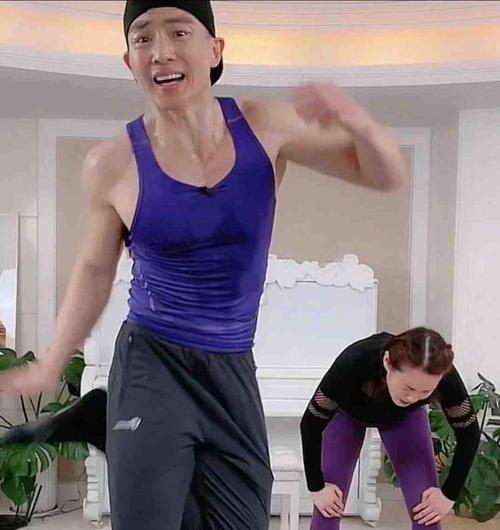 刘畊宏9天掉粉23万,上门取货_123随叫随到