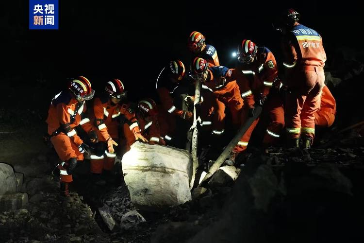 山体滑坡19人被困,仓配一体,时效速达