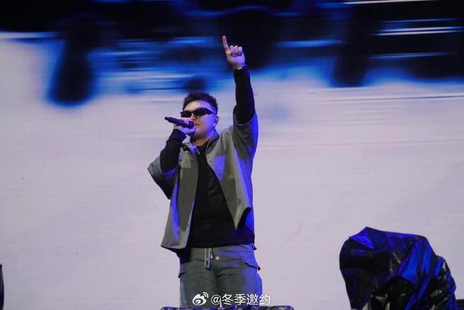 艾福杰尼官宣当爸,让发货找车找物流更简单_123随叫随到