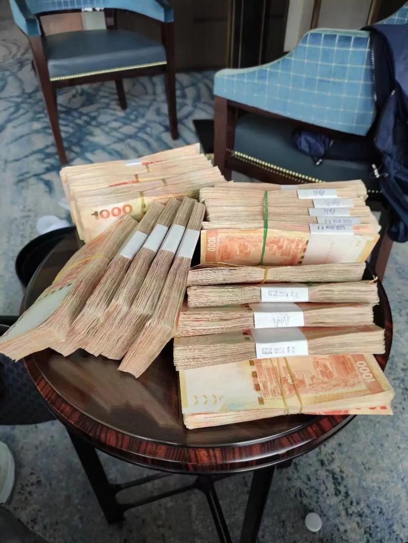 澳门每人发1万澳门元,让发货找车找物流更简单_123随叫随到