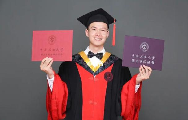 全球博士生过剩,上门取货_123随叫随到