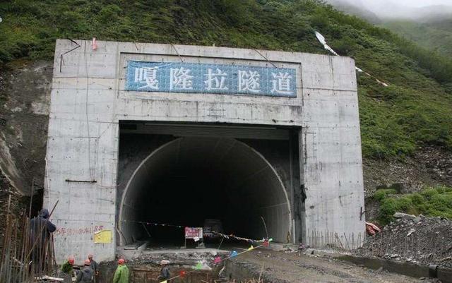 西藏口岸泥石流,让发货找车找物流更简单_123随叫随到