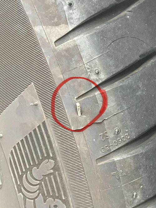 3车12胎被扎胎钉 ,ip138快递查询网_随叫随到