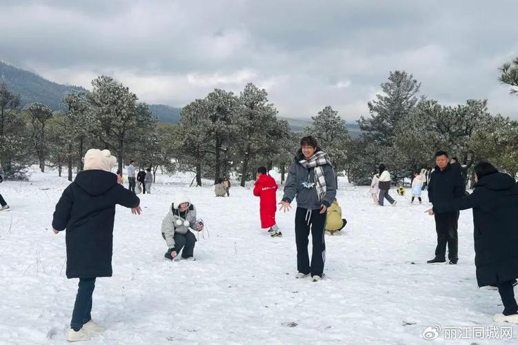 游客被困玉龙雪山顶,上门取货_123随叫随到